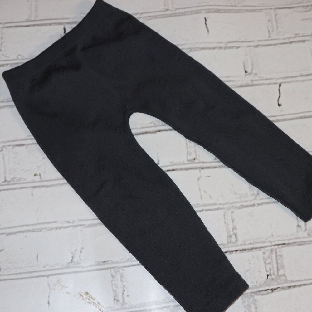 🌫️ Gray Cable-Knit Tights · Size 12–18M